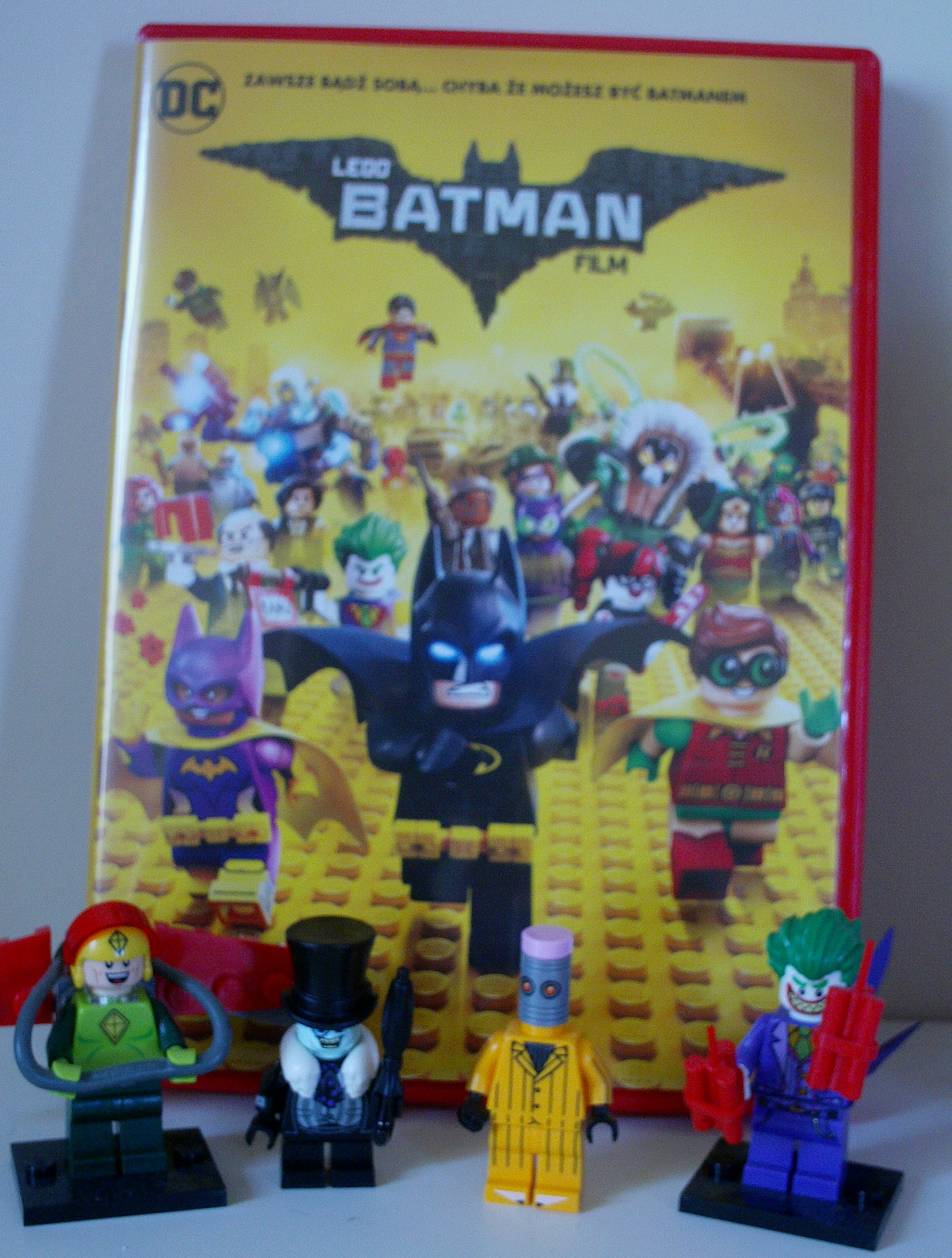 Clock Poznaj WSZYSTKICH przeciwników Mrocznego Rycerza z „Lego® Batman: Film"