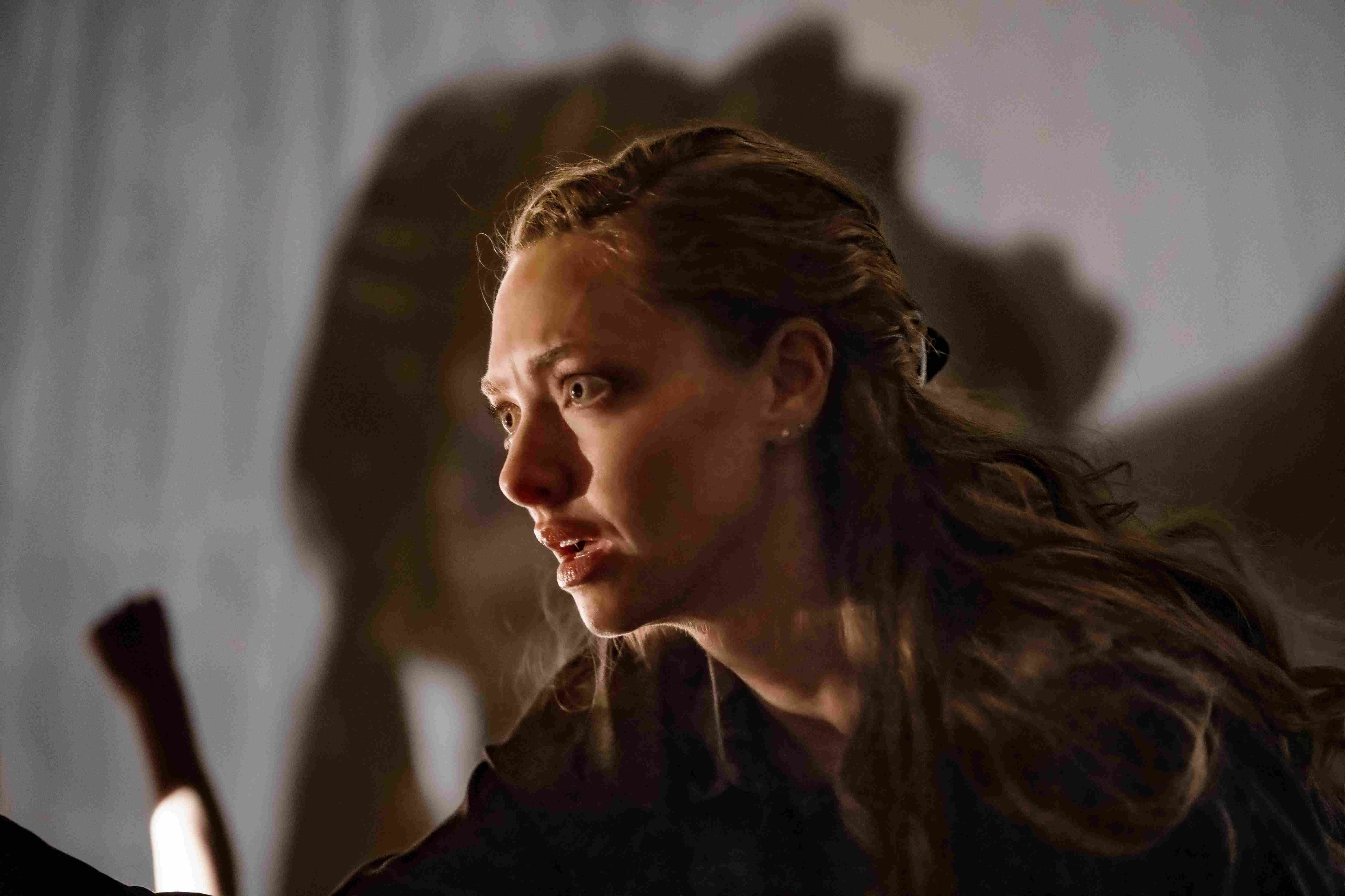 „Szalenie ambitny, wizualnie oszałamiający” - SIEDEM ZASŁON Atoma Egoyana od 8.08 na VOD