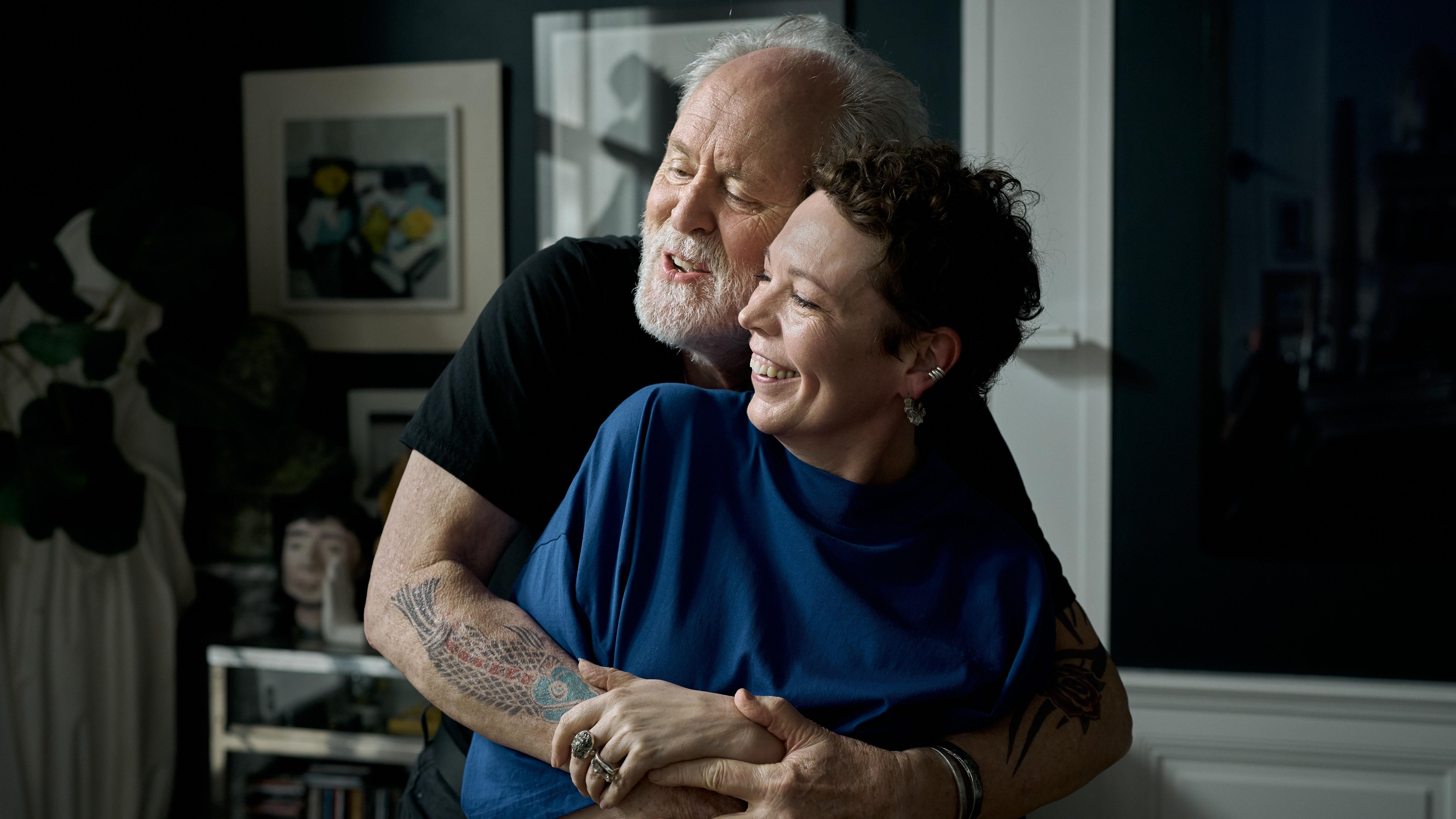Zdobywczyni Oscara Olivia Colman i nominowany do Oscara John Lithgow w słodko-gorzkim portrecie rodziny „Mów mi Jimpa”